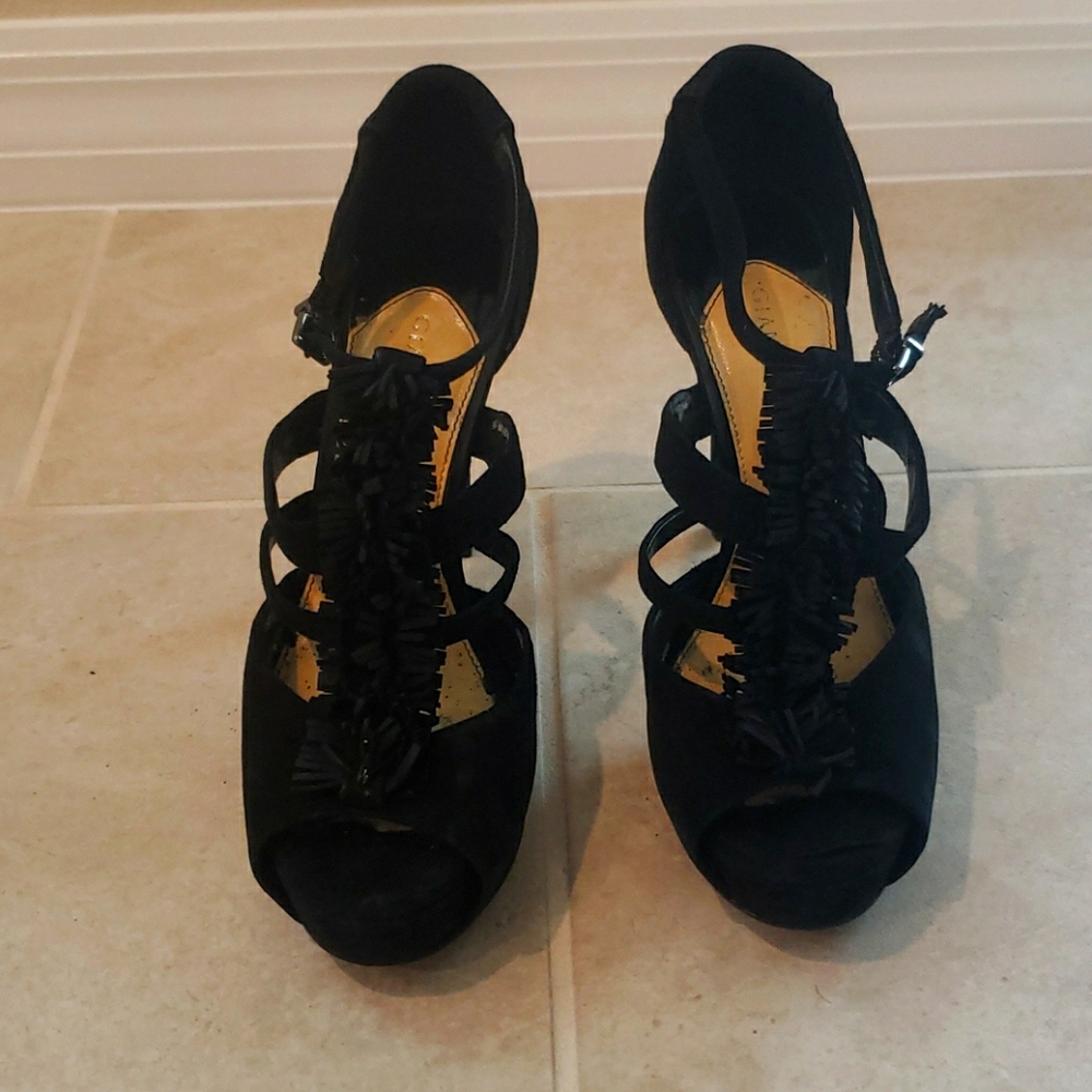 Gianni Bini open toe ankle strap heels